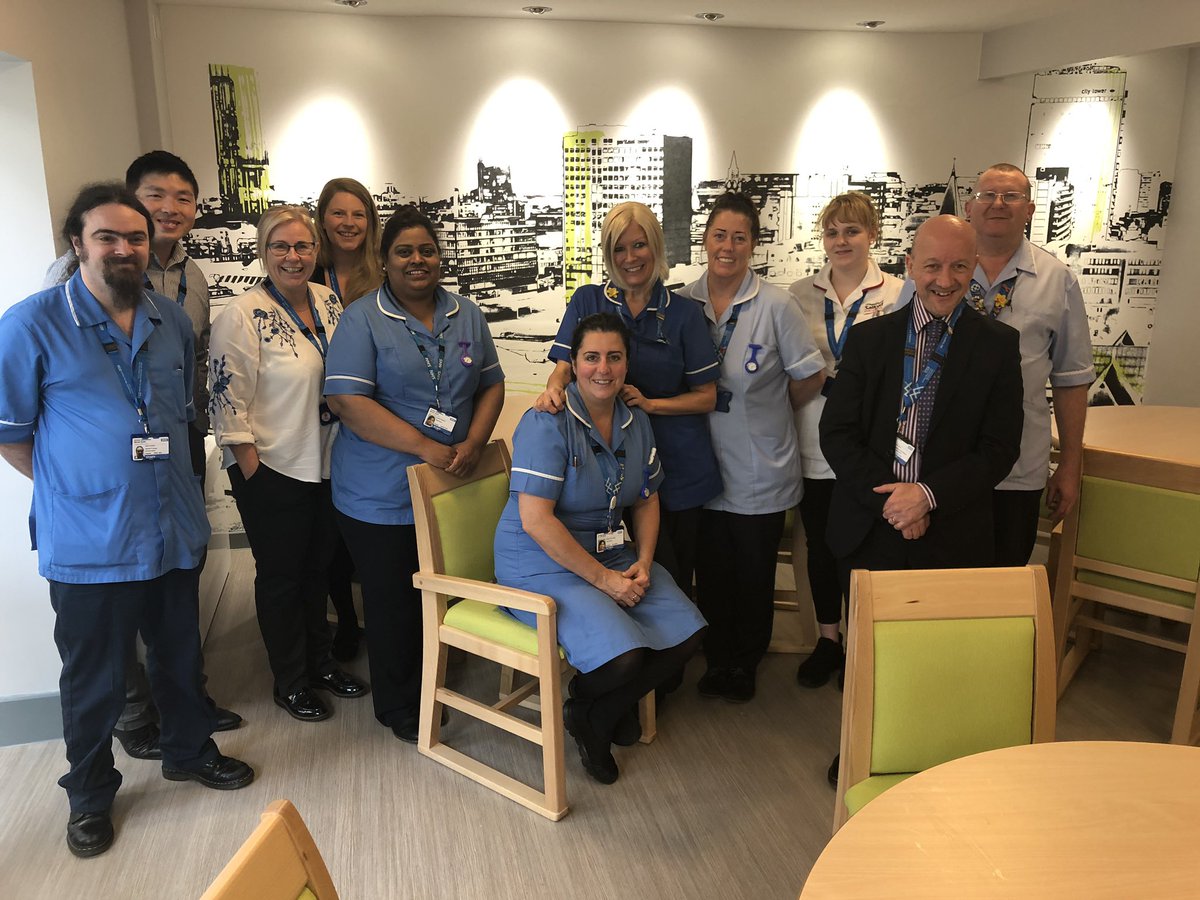 hilts's tweet photo. Take a look at our fabulous new ladies lounge and dining area! #AthenaWard #CBU @GMMH_NHS #totalrevamp #RoyalApproval Next steps, patient input on wall decorations! @helenmurt @Nyreen18 @Sophie_Robo https://t.co/2t67VQ7qN4