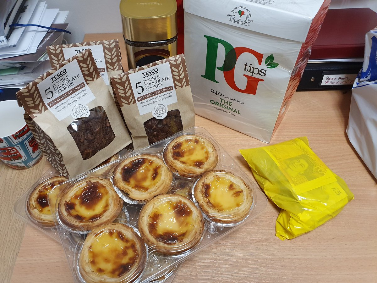 I have just been to @TescoExpressCr1 and picked up all of this( and more) for our parents. Including a massive amount of money raised from the Fathers day raffle. Thank you again for your amazing support for our Unit. @KeriBetts7 <a href="/paulajmellor/">Paula Mellor</a> <a href="/springer80/">Ben Ellis</a> <a href="/NNUH/">Norfolk and Norwich University Hospitals</a>