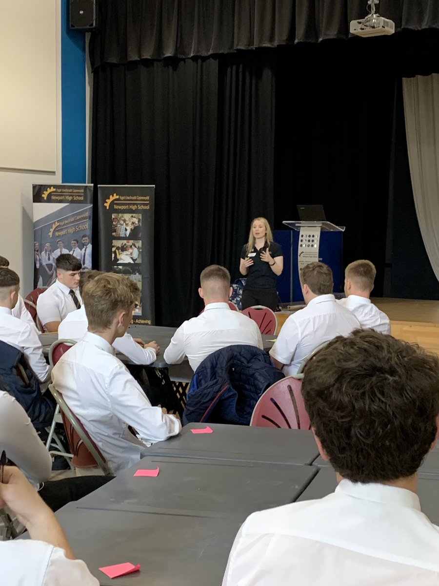 Dr Lowri Edwards from <a href="/cardiffmet/">Cardiff Metropolitan University</a> kicks off our Year 12 Dissertation Conference this morning