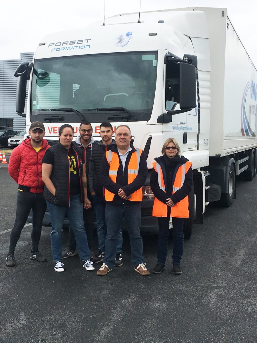 Forget Formation En Twitter Felicitation Aux Stagiaires De Forget Formation Lemans De Reussite Au Passage Du Titre Professionnel De Conducteur Routier Du Transport Routier De Marchandises Sur Tous Vehicules Https T Co Bpsil0kuut