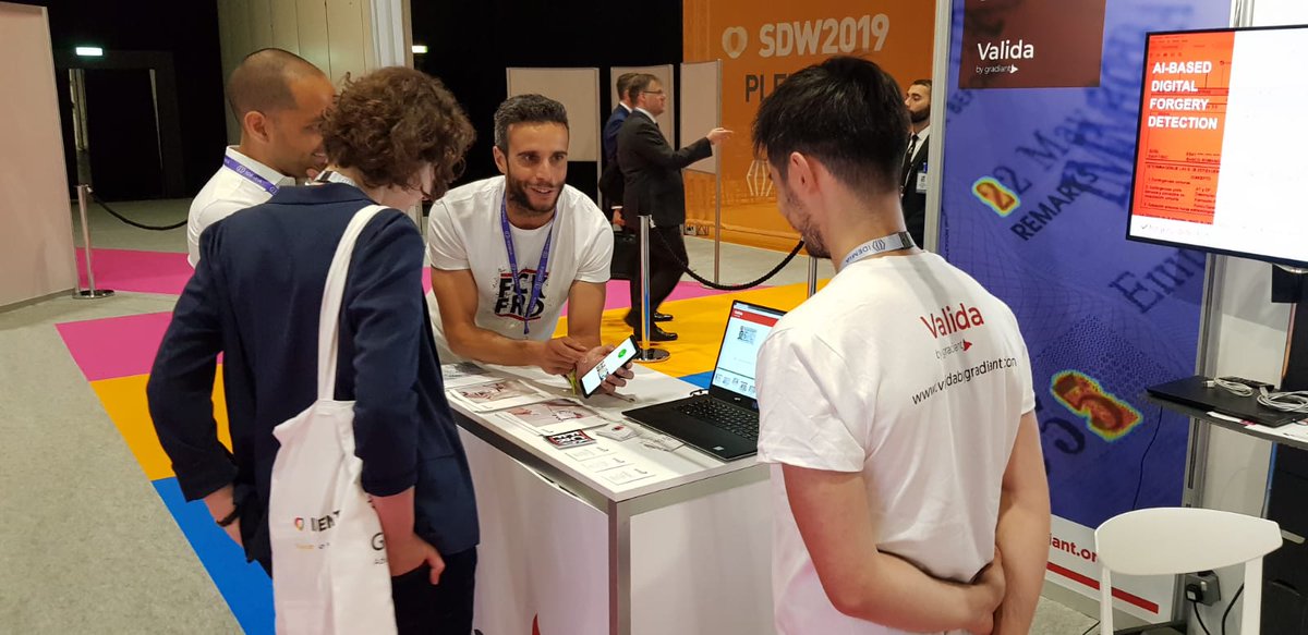 Gradiant's tweet photo. Happy memories of #London! Last week we were at #IdentityWeek2019 showing our #fraud prevention and identity #verification technologies +INFO? Check it out! ⬇ https://t.co/haJihSkZHg See you soon! @IdentityWeek https://t.co/ihyJQNlVdG