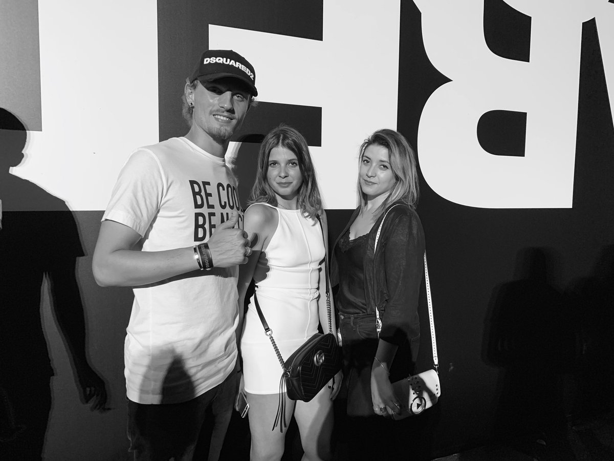 About last night with my friends Dean and Dan 🤙🏽🔴 #DSQUARED2 #RED2