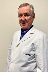 TSNESevilla's tweet photo. En Hospital Vithas Sevilla contamos con especialistas con mucha trayectoria. Es el caso del Dr. Jorge Domínguez-Rodiño, traumatólogo, cuya dilatada experiencia supone una garantía para sus pacientes. 
Puedes saber más cosas del Dr. Domínguez-Rodiño
https://t.co/BZPphYgcx6 https://t.co/HEHl7jW2bA