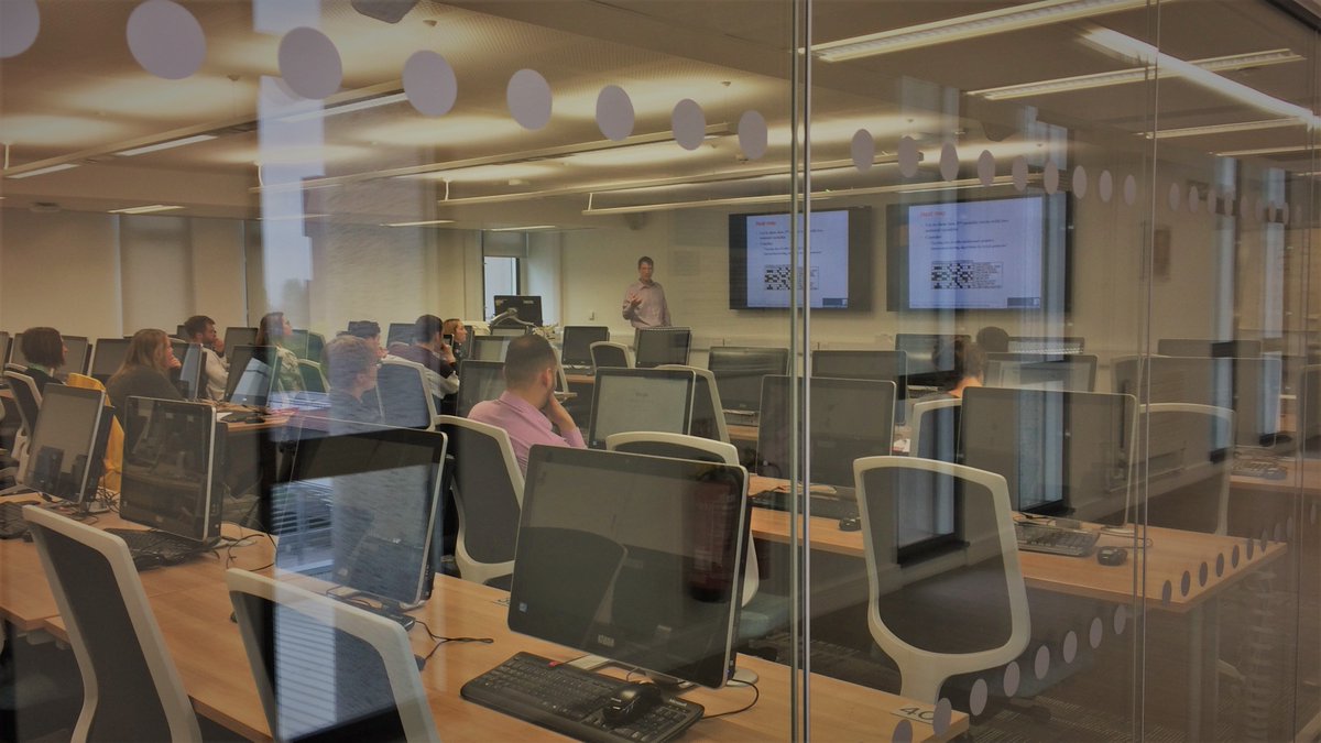 CDRC_UK's tweet photo. Today's #Tableau #CDRCTraining with Roy Ruddle @LIDA_UK - starting off with #visualisation101 and then onto the challenges: does car park size matter? #mapping #datascience #data #Training https://t.co/DBjqfQ12TM