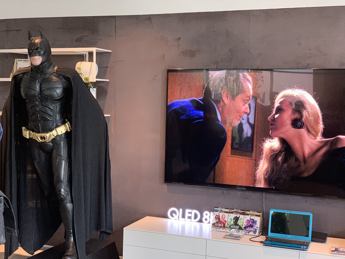 80tka Batmana w @boconceptwarsaw <a href="/SamsungPolska/">Samsung Polska</a> z QLED 8K. A filmy  zremasterowane w 4K z HDR i Dolby Atmos. #batman80 #qled @Moje_Filmy_DVD