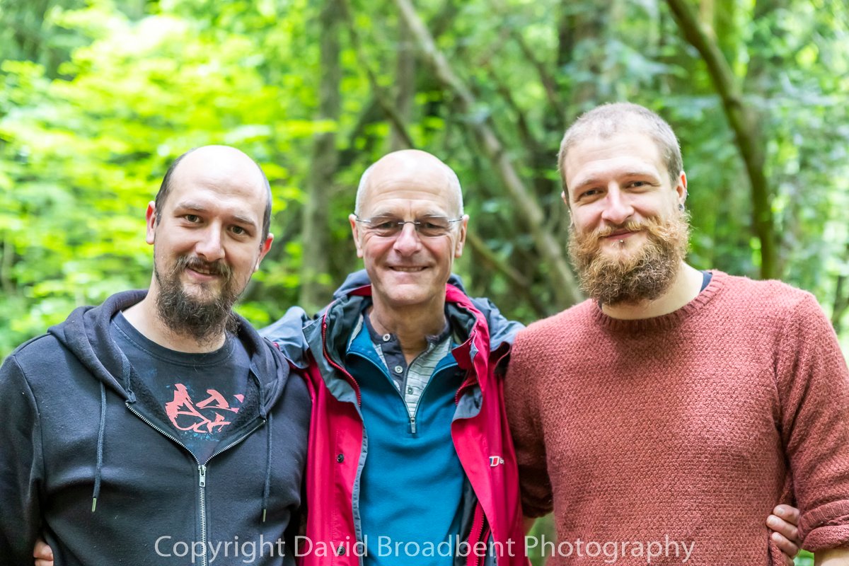 Davidf8's tweet photo. Gr8 day celebrating #Dads #FathersDay free #photoshoots courtesy of @puzzlewoodfod #Deanw
#Gloucestershire #forestofdean #familes #photoshoots #greatgifts Missed it - book your own session. @FoDschool https://t.co/OgsNGWMjy2