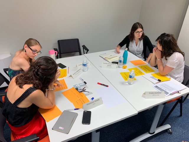 aract_aura's tweet photo. Poursuite de la matinale #SQVT2019 avec @LepC_RA et l’@aract_aura autour d’ateliers. Resp. RSE, RH et managers planchent sur la #QVT au sein de leur entreprise. Quelles sont les problématiques actuelles ? Quels en sont les enjeux associés ? 
 #TRAVAIL #PERFORMANCE #POSTITWALL https://t.co/4exEV1tBYV