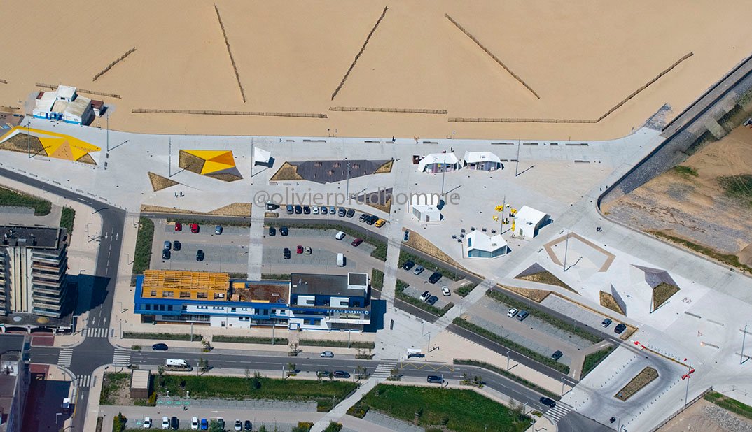 Sympa la vue du bord de mer rénové à Calais, 
Les étals gourmands pour une pause plein air