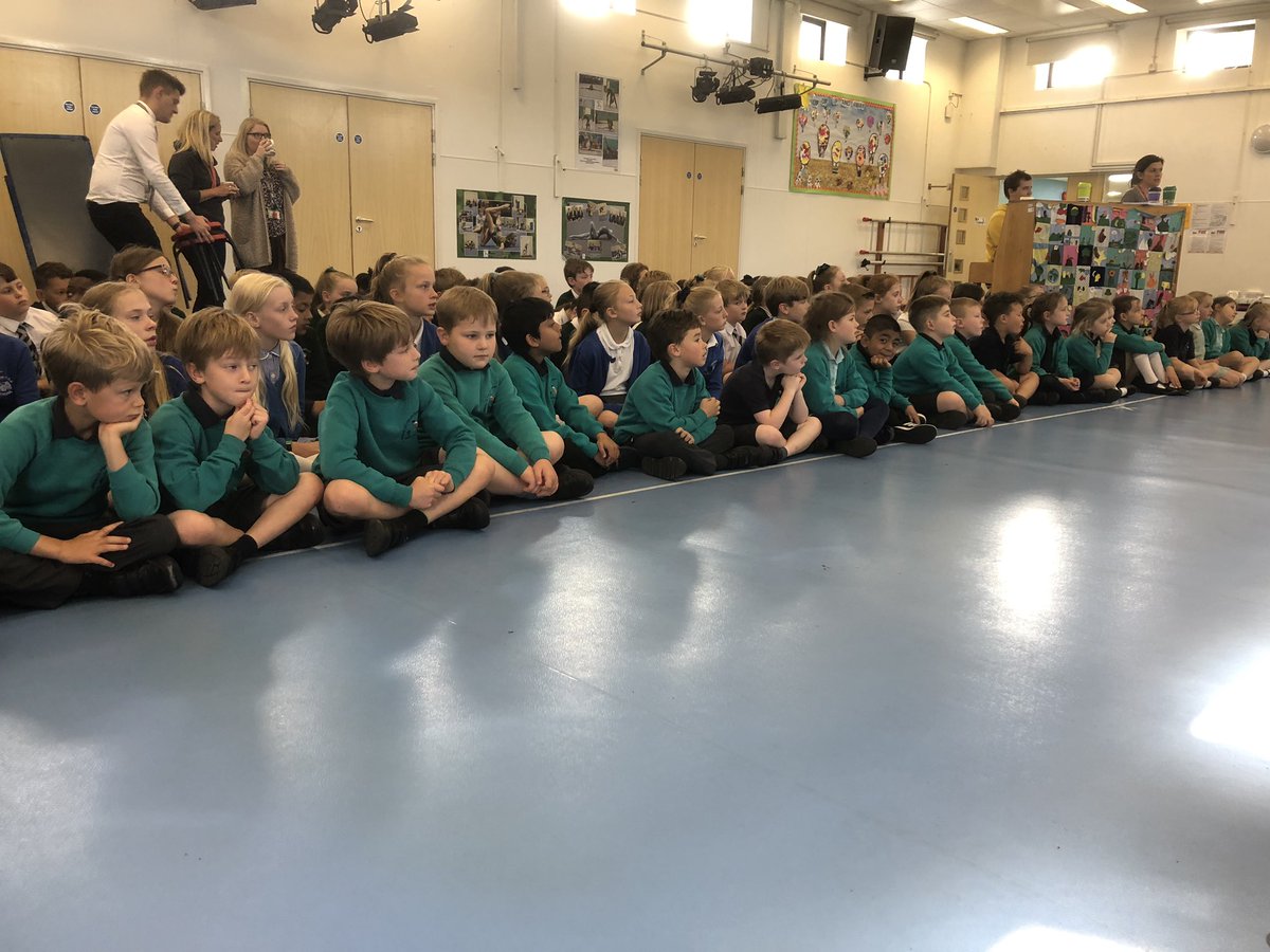 IbstoneCESchool tweet media