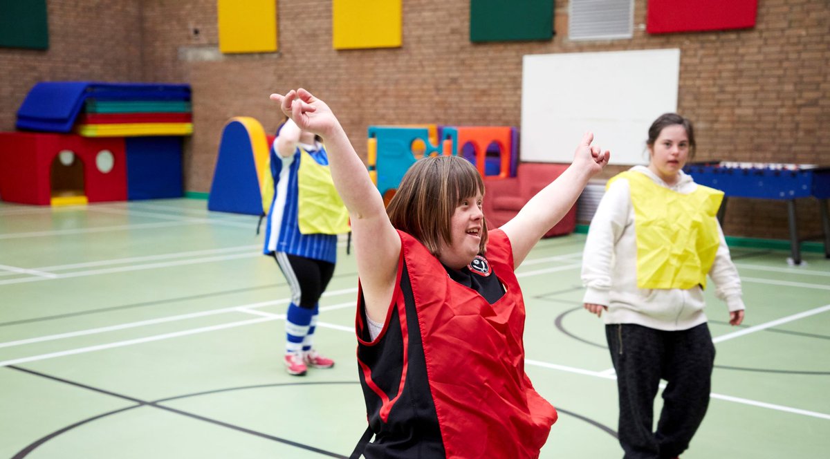 SheffieldMencap's tweet photo. We can't wait for our #Boccia tournament on Wednesday when we'll see @SteelkingsSH @Switalskis @irwinmitchell The #Sheffield Smashers and Mavericks Boccia club compete for the winner's title! 🏅#LDWeek18 #HereIAm #HereWeAre https://t.co/u0mABDX3Zv