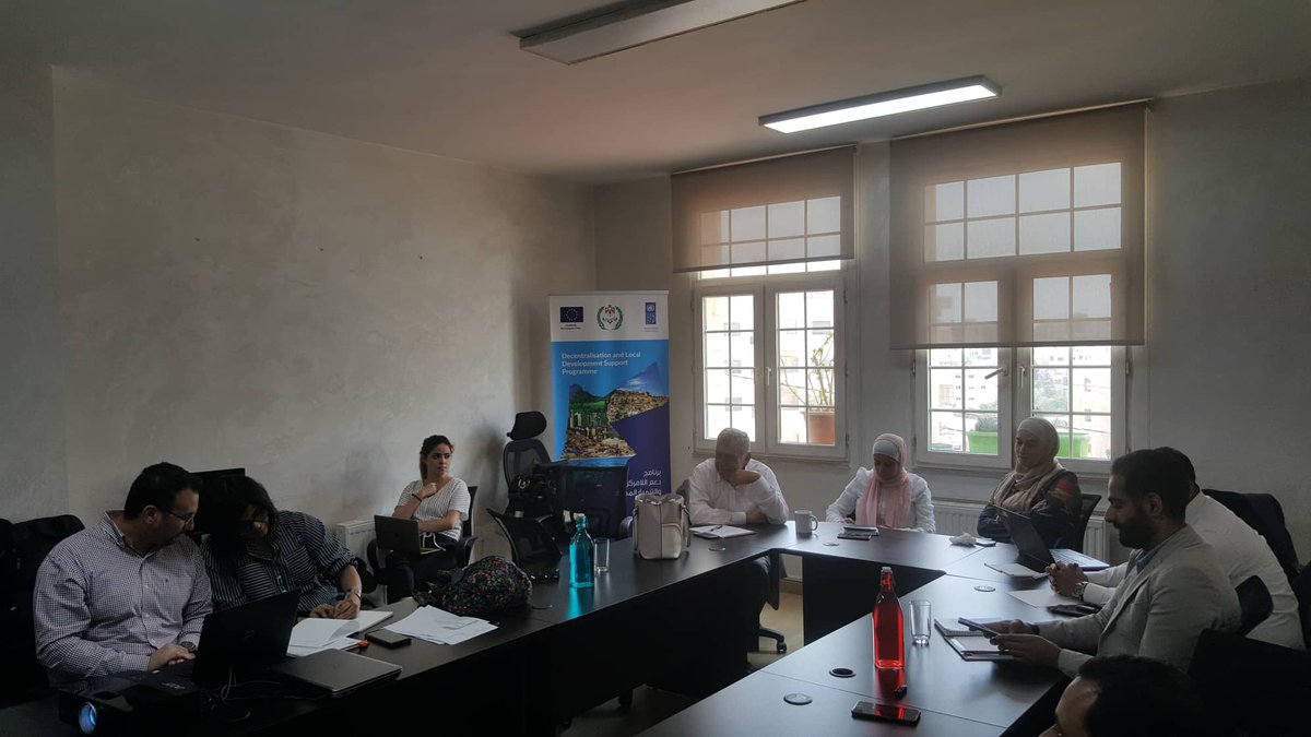 Tomask99's tweet image. #Decentralization and #Local_Development Support Programme’s team in 🇯🇴 is working together to strengthen monitoring and evaluation efforts. 
@Rabiamhasan @MaenOweis @UNDPJordan @moi_jor @EUinJordan #SDG16