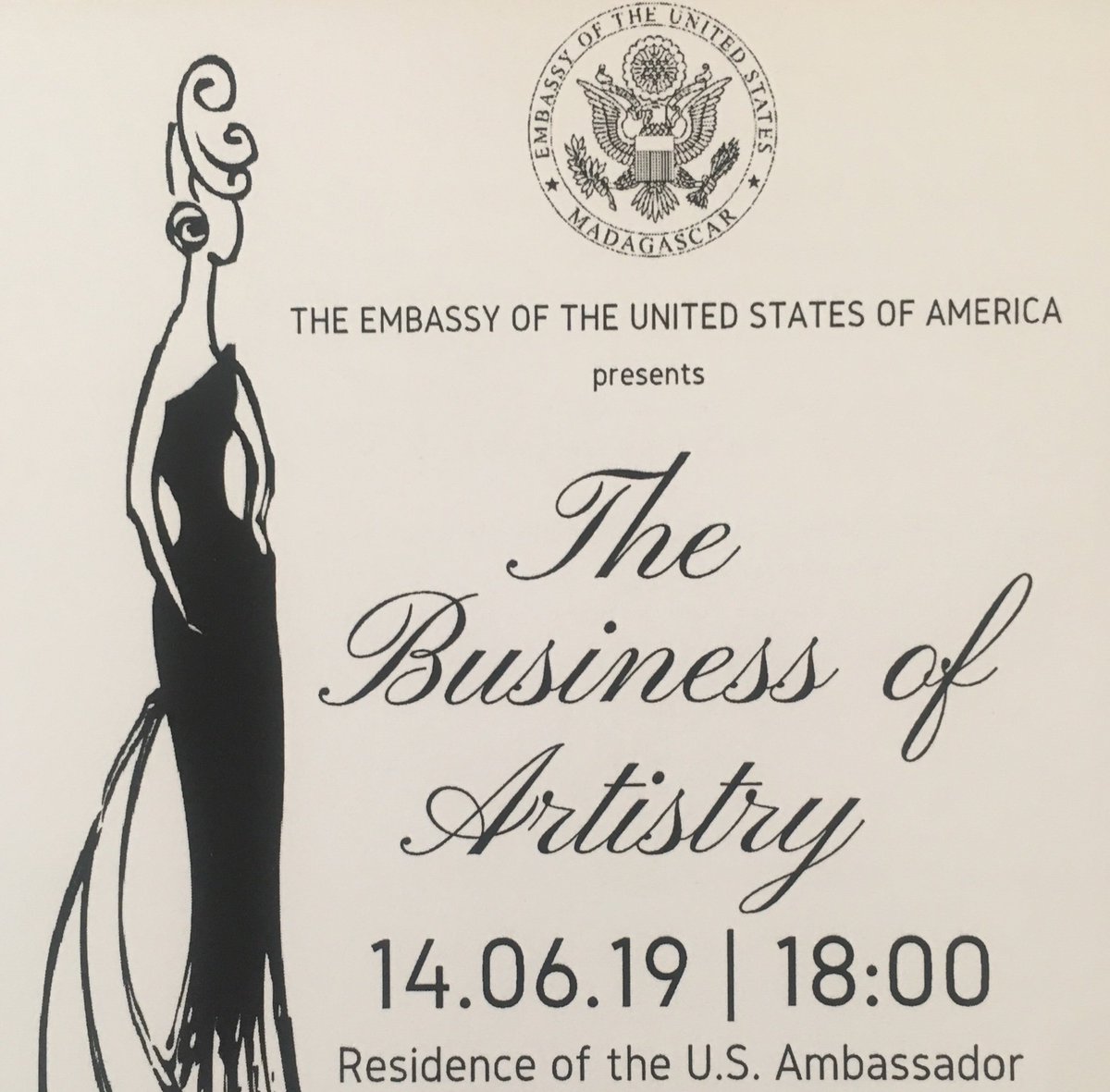 Thrilled to highlight some of Madagascar’s creative entrepreneurs and the contributions the artistic sector can make to the economy 1/2