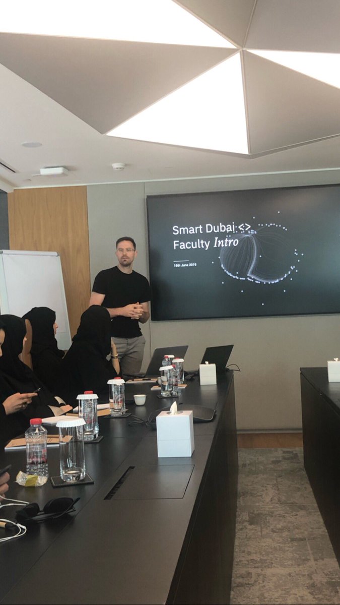 younusalnasser's tweet image. We host a monthly Gov #ChiefDataOfficers meeting @ #SmartDubai I’m proud how mature #DubaiData conversation is becoming ahead of the game.
We discussed #DataScience &amp;amp; #ArtificialIntelligence #AI in practice 
We r creating unique #DubaiDataMoments touching everyone’s life