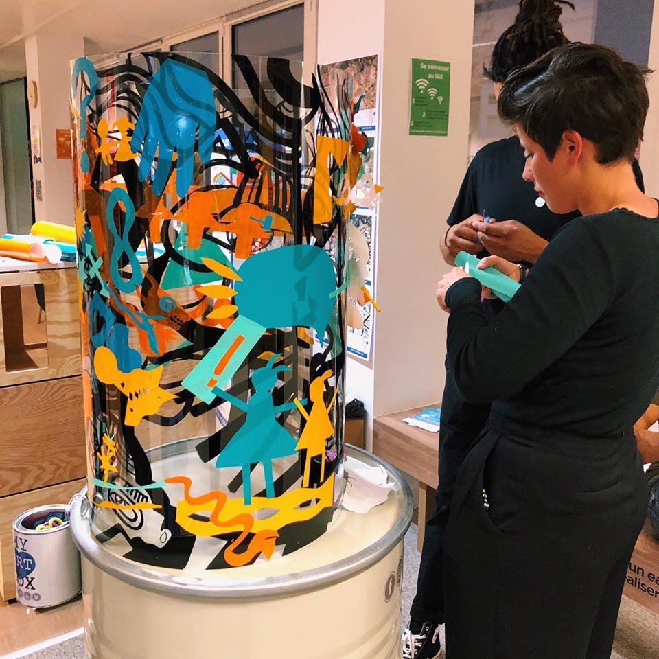 AnnuaireQvt's tweet image. 🎊 Quelle soirée de lancement officiel !
Merci à vous qui avez fait de cette soirée, un moment inoubliable !

#qvt
 #annuaireqvt #bienetreautravail #santeautravail #ressourceshumaines 
#b2b #lyon #startup #rh #silex #braingym 
#cohesion #experience #innovation #lancement