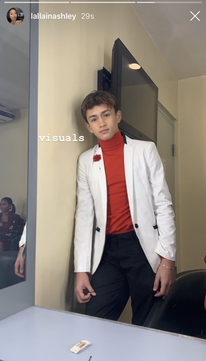 Ashtla1987's tweet photo. We are proud of your achievements, love you both

IWantSeriesFor ASHTAN | #ASHTANFanContest

@ashdlmundo @tanredroncal
@iwant https://t.co/DIQs0Kb52w