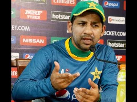 PriyaVerma__'s tweet photo. Kal Barish ne Sara Khel Bigad
Diya , Warna Hamare har Players
Ko batting mil jaati .
- Sarfraz Ahmed
😜😂😂😄
@hardcorefeminst 😜😜 https://t.co/V8WVAi3G28