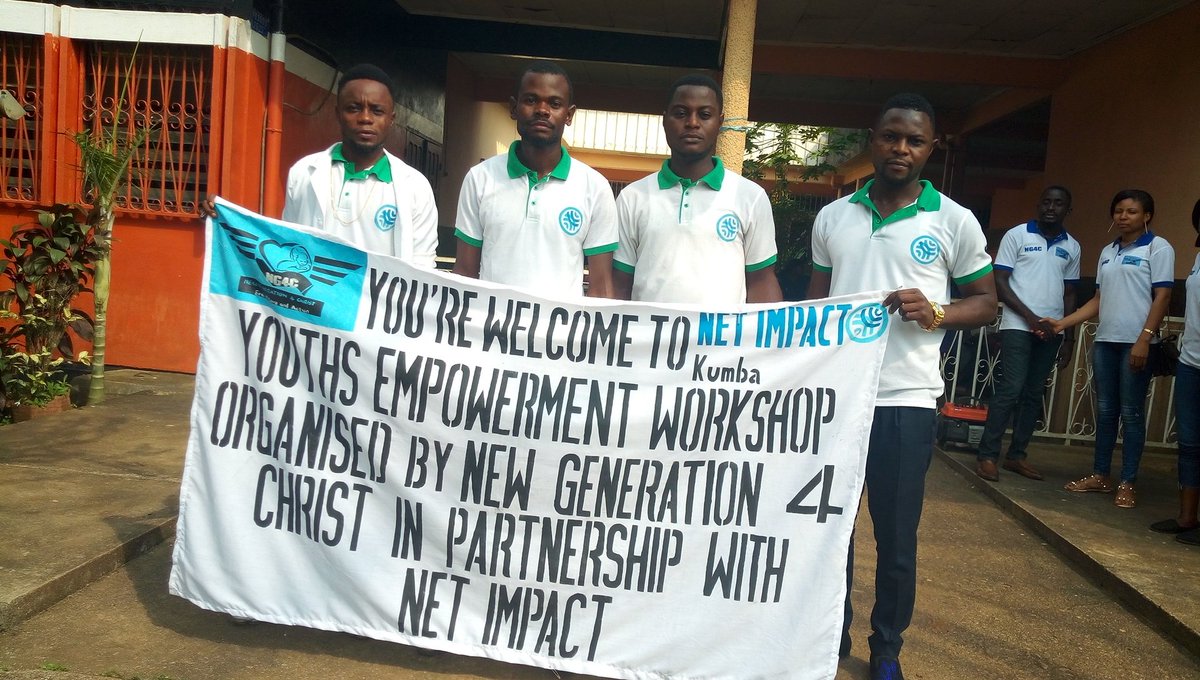 KumbaNet's tweet image. Day 4 activities 15/06/2019 #empowering_youths
Baking of pastries
Fondant Icing
Award of certificates
Closing remark of end of workshop
@netimpact @MbotijiEric @GlobalGiving @youthsdgssummit @SDGaction @UN @UNDP @giveforms @AgborNkonghoF @VolunteerMatch