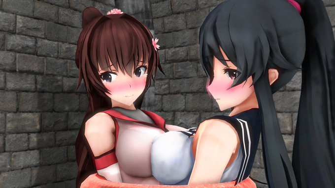 二人一緒に触手が巻きついてくる。胸はいやらしくつぶれ、互いの羞恥心が募る。
ここ、#乳の日 枠かな? 