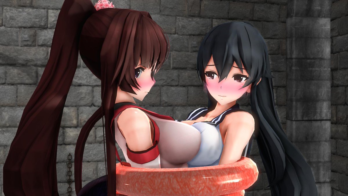 二人一緒に触手が巻きついてくる。胸はいやらしくつぶれ、互いの羞恥心が募る。
ここ、#乳の日 枠かな? 