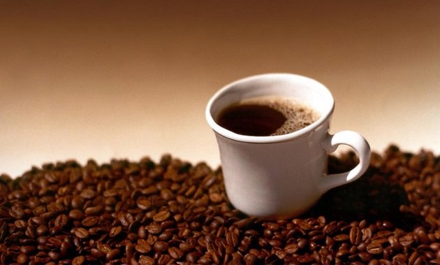 Kahvenin Kırk Yıl Hatırı Var Mı? #kahvehakkındabilmediklerimniz #kahveiçimi #kahvenasıliçilir #kahvenedir #kahveninkırkyılhatırıvarmı #kahvenintarihi #türkkahvesi #turkishkahve myerkek.com/kahvenin-kirk-…