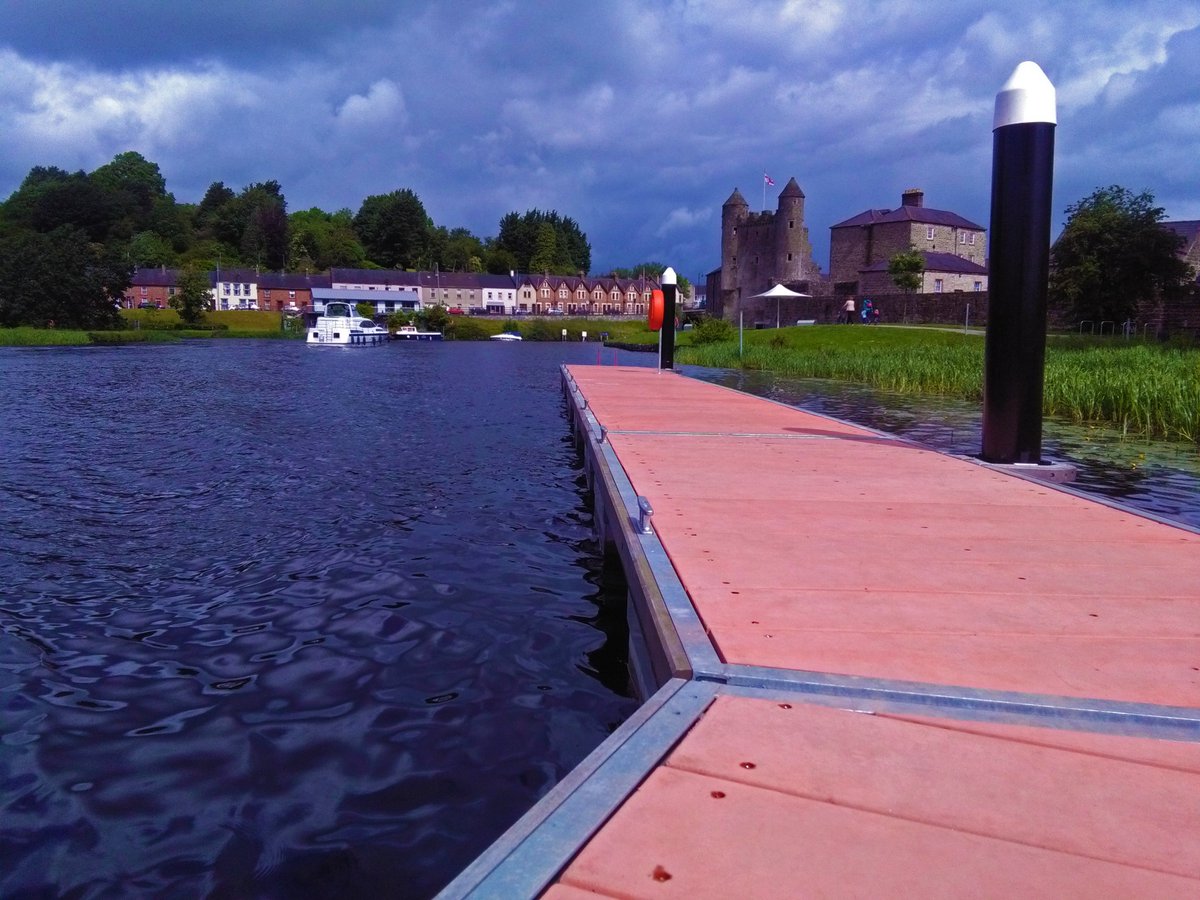 ECMFCM's tweet photo. Oooh! Look what has just opened to the public beside Enniskillen Castle.

Now our visitors can arrive in Style!...
Well... they can arrive by Boat!

(Style's probably more of a liability on a boat. Sensible shoes, life vest and sensible clothing is more practical) 😉 https://t.co/gSDzX9Pa0r