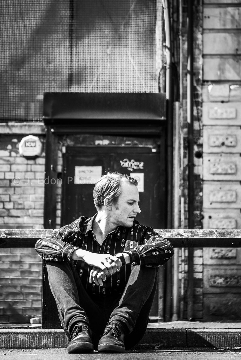 EdonPhotography's tweet photo. #photography #photographer #photooftheday #pictureoftheday #art #citygrammers #instagood #liverpoolphotographers #liverpoolphotography #igshots #instaphoto #albumartwork #musician https://t.co/rgA79ai7g5