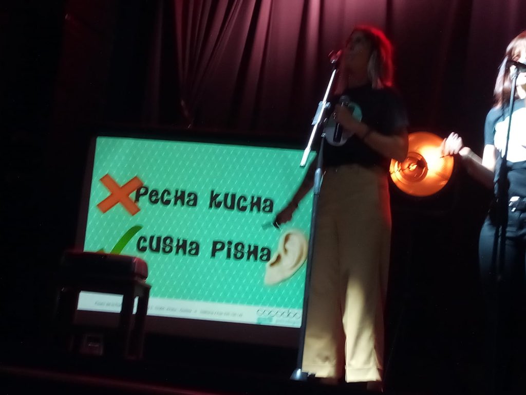 Donostilandia's tweet image. Que bien lo pasamos con @_cocodoc en The Garage con LIGAR EN TIEMPOS REVUELTOS. #cocodocpsicología #tegaragegasteiz #cushapisha #ligarentiemposrevueltos