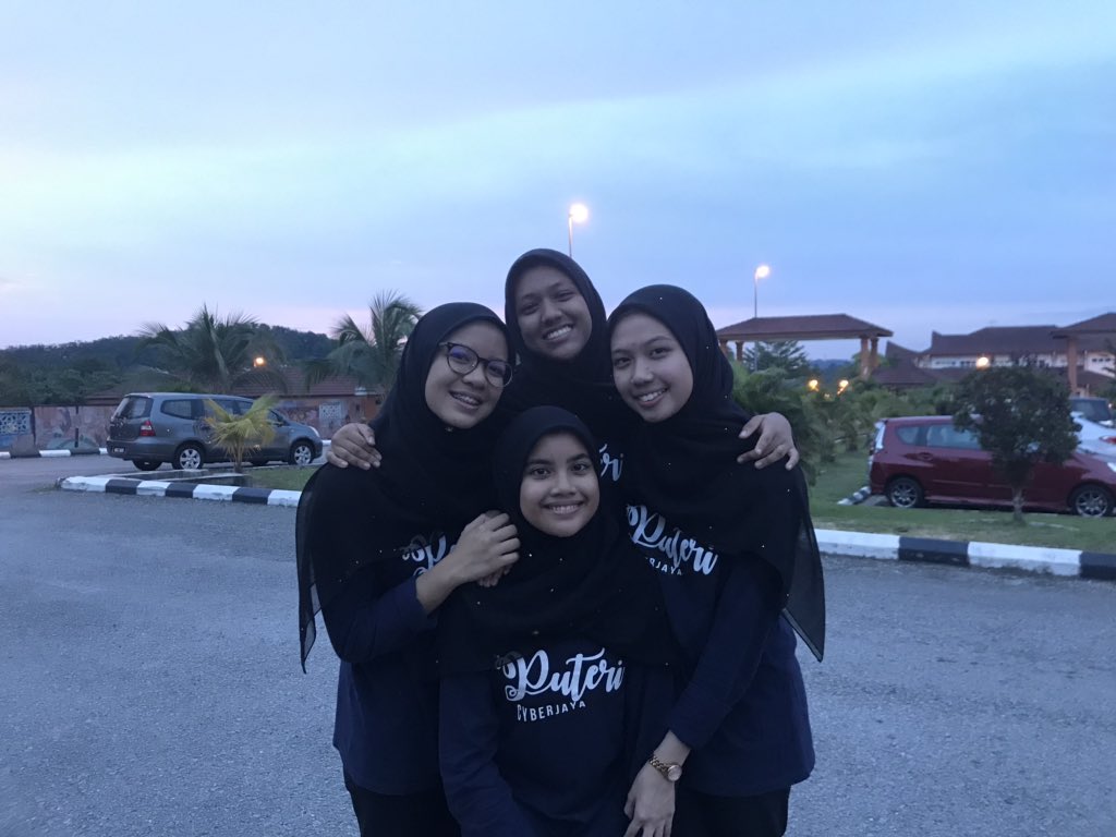 SeriPuteriDC's tweet photo. Sekolah Seri Puteri is now at SEMESRA for HKSBP nationals! All the best to our girls, @tiyadean @finarashid @yasmentoss @lyanaanajib Defend the trophy! 🏆 @PPM_46 https://t.co/4j46sWUeyS