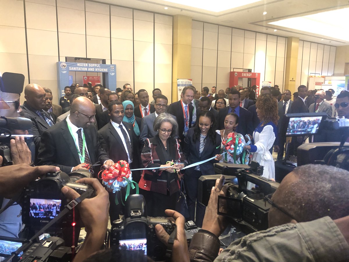 AICSAddisAbeba's tweet photo. The first #Ethiopia #Water and Energy Week #EWEW started today🇪🇹
The Italian Agency for Development Cooperation sponsored the event, welcomed the President of Ethiopia @SahleWorkZewde to its booth &amp; presented the major activities of the Agency in the field of #WaSH and #energy. https://t.co/PWNV2JT11u