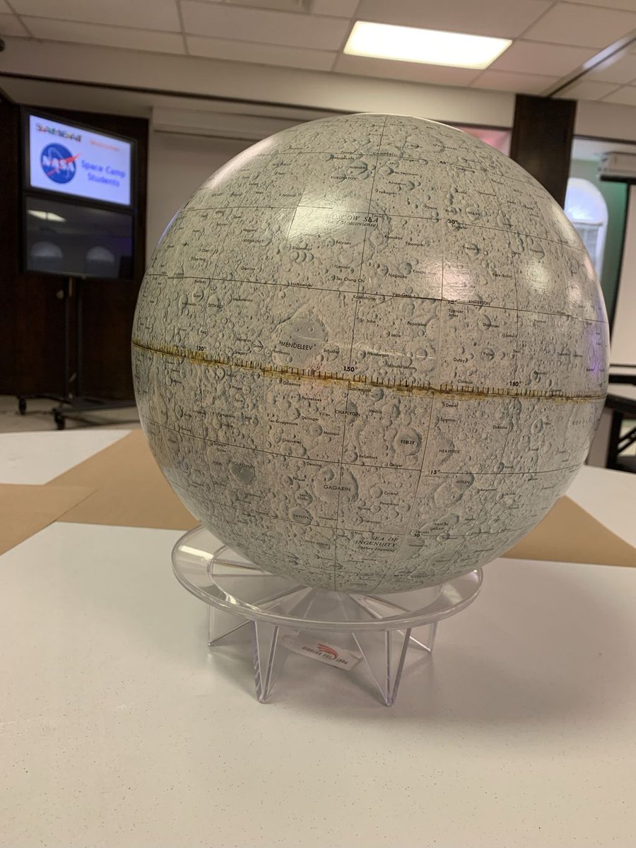 TheRealGeekbus's tweet photo. What was doing https://t.co/a3LK7mgqxh doing this weekend? NASA. We are thankful they allows us to use a Lunar Glove and Space food to showcase for our summer camp at SAMSAT. They are also celebrating 50 years of Apollo landing on the moon. https://t.co/Ez5X6hjMot