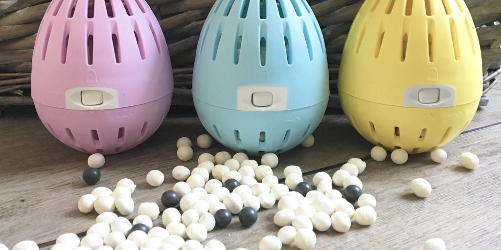 ecoegg_uk's tweet image. Wednesday sees #NationalRefillDay hit the nation and we&apos;re joining in the #Refillution with a huge 50% off of ecoegg Laundry Egg Refills - that means your washing will cost you less than 2p per wash! This week only. bit.ly/2Qvhx2W