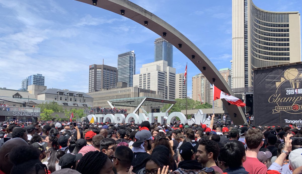 indramaharjan's tweet photo. Thanks @SheratonCentre for special access to this view for attendees of @IESO_Tweets #IESOsummit 2019 https://t.co/emcveVrmkF