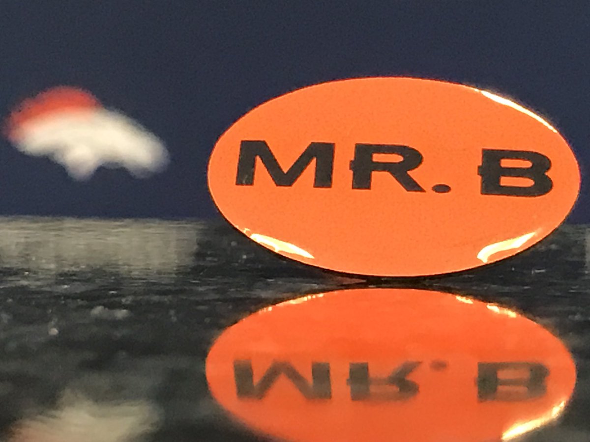 justinadamsTV's tweet photo. Here is the helmet decal @Broncos will wear this year honoring Pat Bowlen. The team hasn’t decided yet if they will also wear a patch on the jersey as well. #BroncosCountry #PatBowlen #broncos https://t.co/Fjel7ViShL