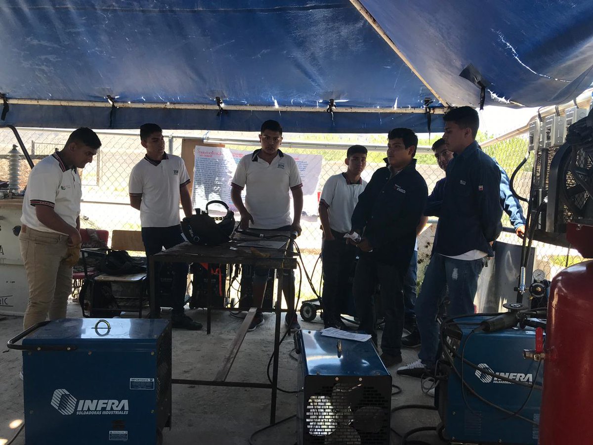 🔩🗜️💁‍♂️Evaluación y presentación de proyectos finales, alumnos de 4B, Mantenimiento Industrial, docente Ing Omar López #Somoscecytec #YoNoAbandono #FuerteCoahuilaEs <a href="/asdru9/">Asdru</a> 
<a href="/Demetrio_Z/">Demetrio Zuñiga</a> <a href="/lugocecytec/">Carlos Lugo</a> <a href="/CECyTECoahuila/">CECyTE Coahuila</a>  
<a href="/GobDeCoahuila/">Gobierno de Coahuila</a>