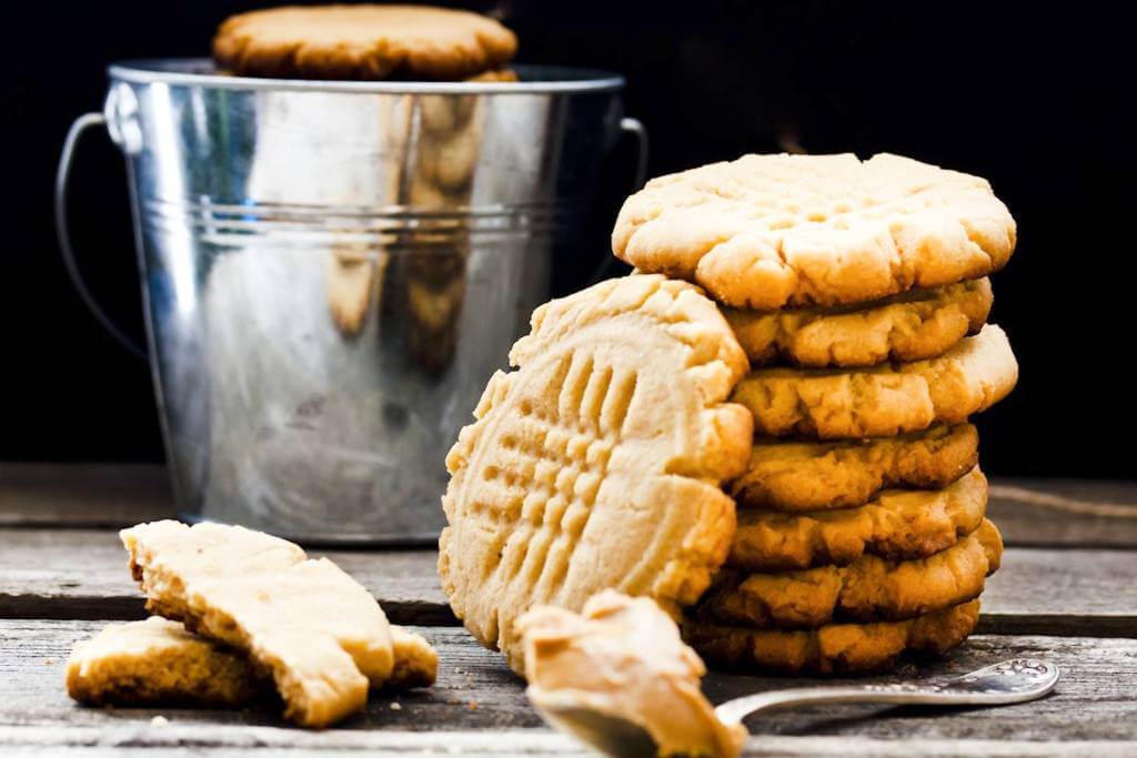 8 Low-Carb Cookies You Can Find at Supermarket #Cookies #LowCarb  #Keto #Ketogenicdiet bit.ly/2ZxJF98