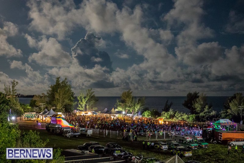 bernewsdotcom's tweet photo. Photos: #BermudaCarnival J’Ouvert | #Bermuda | https://t.co/6KUvQqGFwX https://t.co/0KRrFObtp4