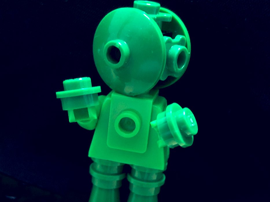 tis_toys tweet picture