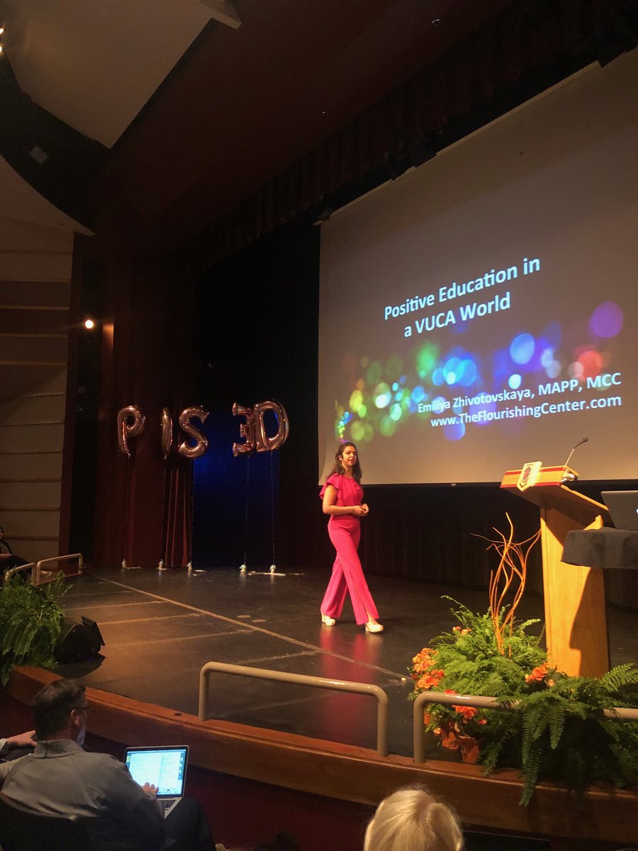 Hanna Kidd tweet media