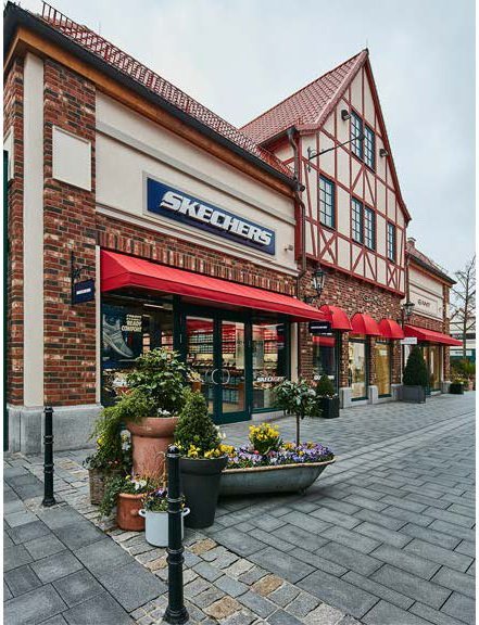 NewmarkRetailUK's tweet photo. Two more fabulous shopfronts for our client @Skechers at McArthurGlen Designer Outlet Ochtrup and McArthurGlen Designer Outlet Neumünster, #Germany. Deals by us at @HDHRealEstate
#HDHClient #WeMoveRetail #Skechers #InternationalRetail #RetailExperts https://t.co/A6iYTVfqQc