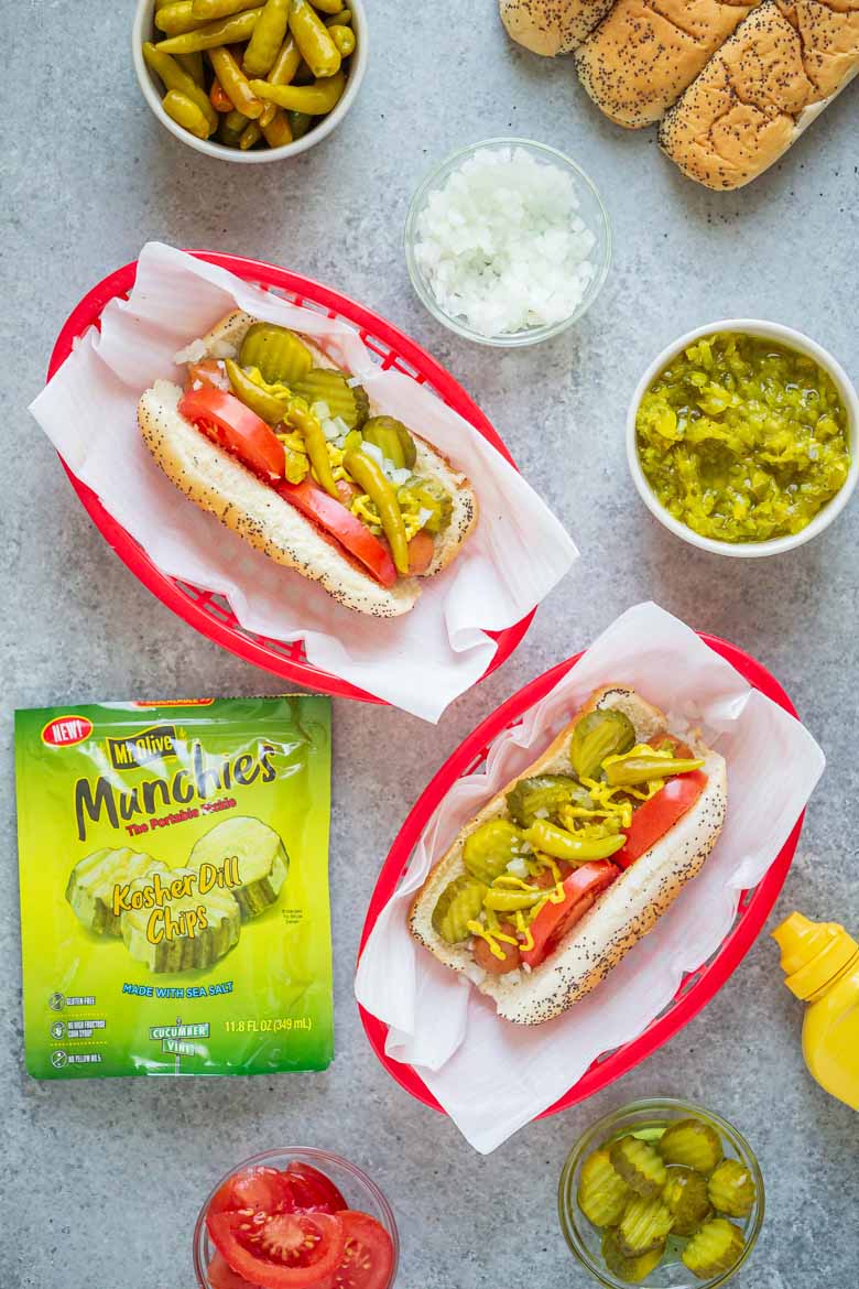 StrawberryKtchn's tweet photo. This Chicago Style Hot Dog Recipe features a beef hot dog piled high with mustard, relish, chopped onion, tomato, sport peppers, dill pickle chips (no haters!) all on a poppy seed bun. AD ๐ญย https://t.co/n8OuWicBgh #AnytimeIsPickleTime #ChicagoStyle https://t.co/t1oGYwhFM8