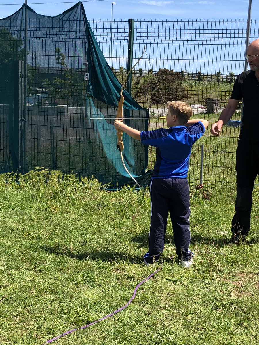 LancingPrepWthg's tweet photo. Some year 4s having a go at archery @AdurOutdoors #thirdgenerationday #fun #archery https://t.co/SPk9KoW6j8