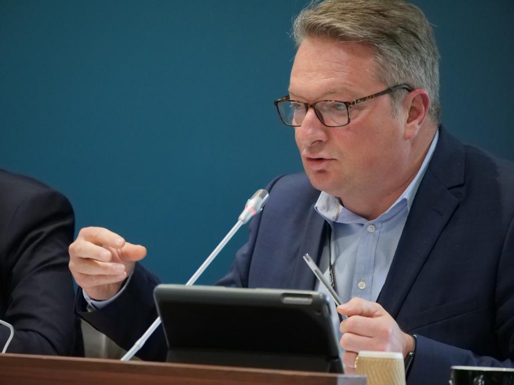 La 2ème phase du déploiement sera assurée par <a href="/AxioneOfficiel/">Axione</a> qui vient de signer une DSP avec Eure Normandie Numérique pour l'exploitation technique et commerciale du réseau de THD dans l’#Eure. Un contrat de 230 M€ qui seront réinvestis dans l’utilisation du numérique !