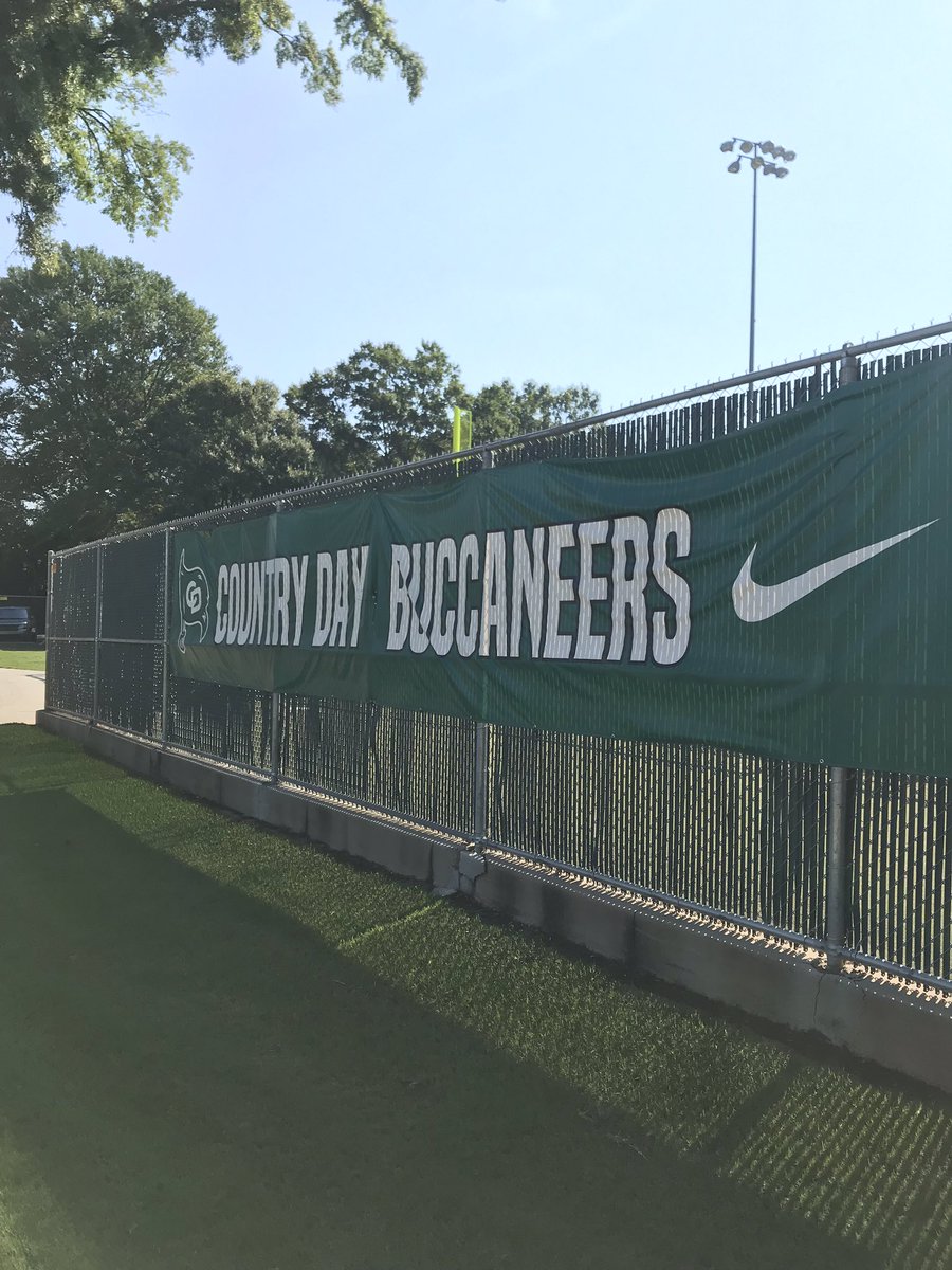 Baseball4LifeNC's tweet image. Day 1 of #BaseballForLife summer #camp is underway! Thanks to @CCDSBaseball for hosting us!