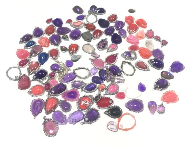 アバローのペンダントのtwitterイラスト検索結果