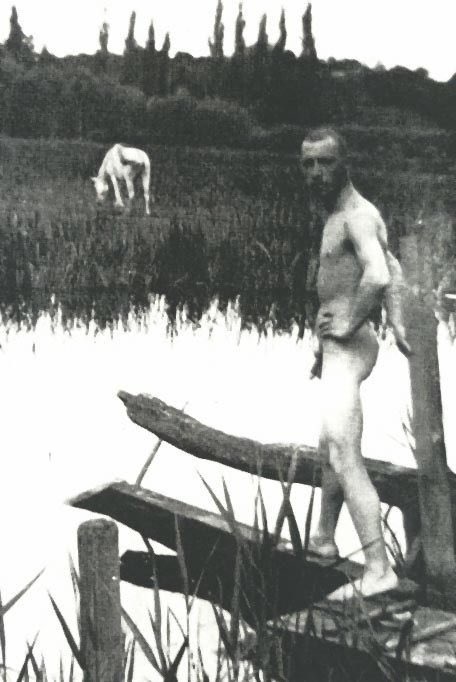 Photo nude stravinsky Real Nudist