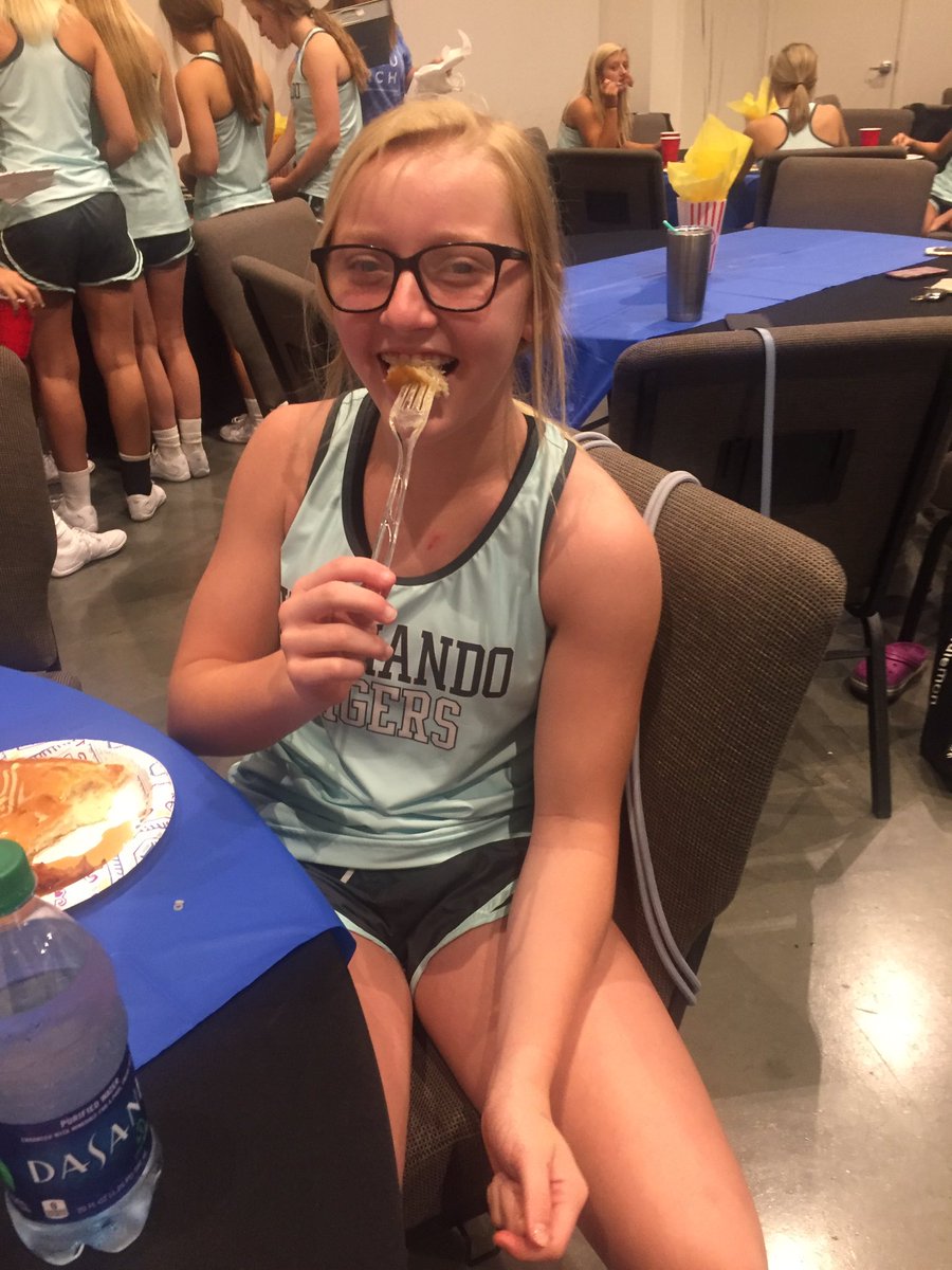 hernando_cheer's tweet photo. #HHSCheerCamp has started!! Kick off breakfast with 🥓🥞!!! Yum!!! And a big shout out to Colonial Hills for sharing their wonderful facility with us this week! #UCACamp #GreatestShowOfSummer #TeamDCS https://t.co/6lTEvDjWRG