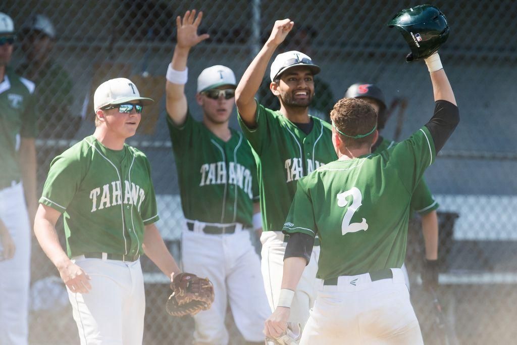 telegramdotcom's tweet image. Hometeam: Central Mass. teams in running for state titles buff.ly/2KWzd6T @tgsports #statetitle