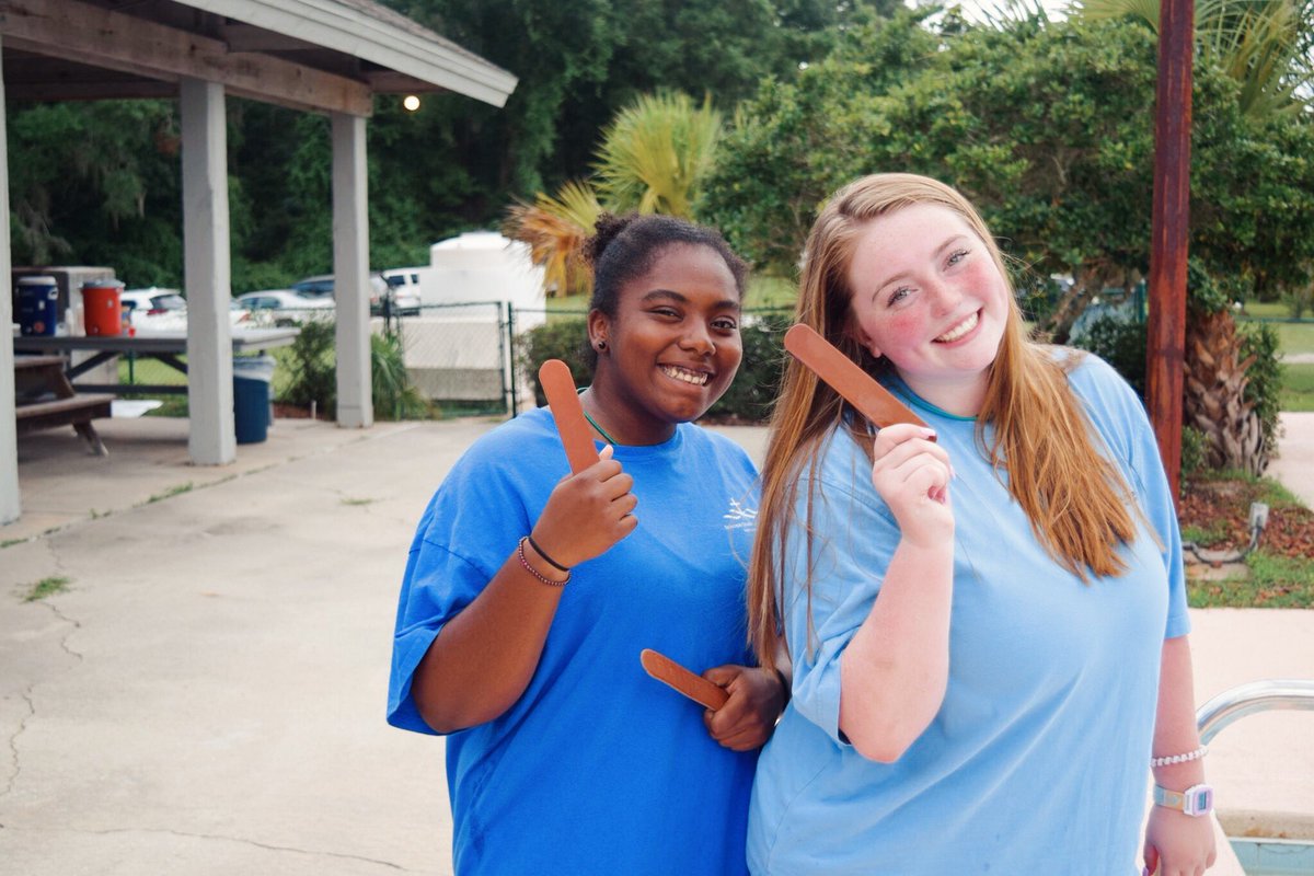 CampWeedFL's tweet photo. Senior session is IN session and we couldn’t be more excited! https://t.co/TUhw14Bu58