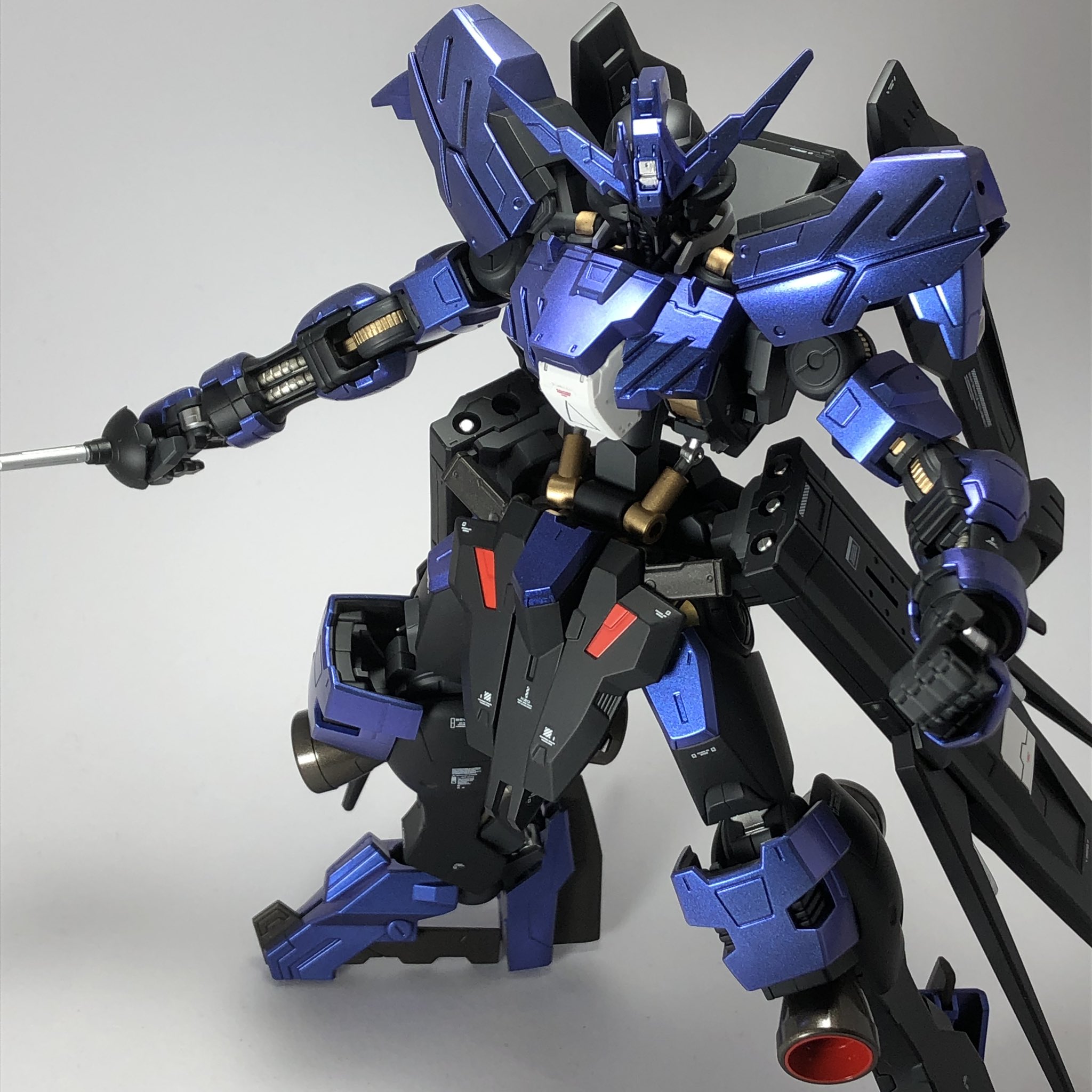 Ok 1 100ガンダムヴィダール完成しました ガンダムフレーム塗るのしんど笑笑 ヴィダール超絶かっこいい 鉄血のオルフェンズ ヴィダール ガンプラ T Co Tcryxv0ruq Twitter