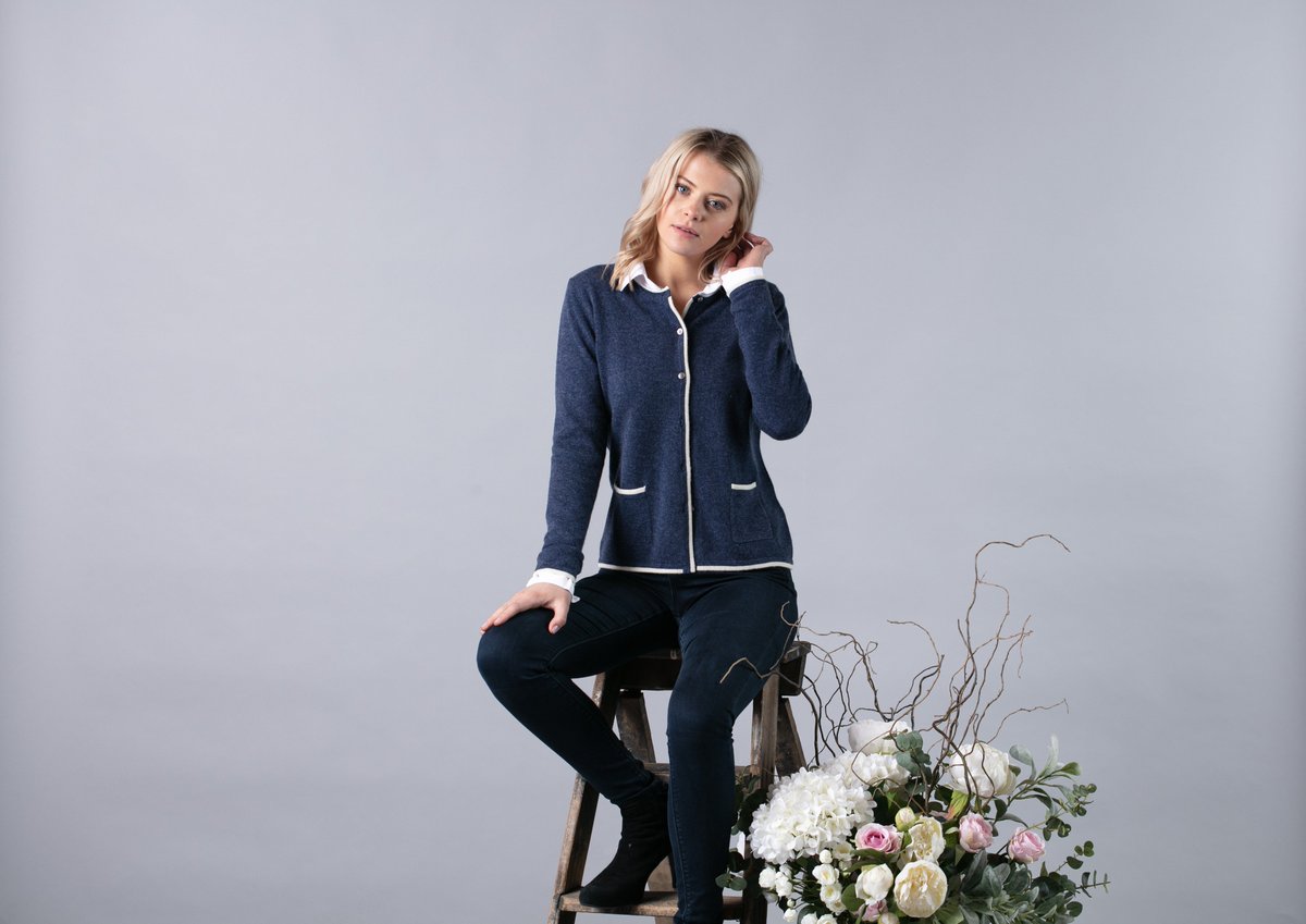 SallyLeahJ's tweet image. We look forward to seeing you at @HandGFestival &amp;amp; are pleased to announce we have a SHOW OFFER !
Find us at stand L91 &amp;amp; receive a FREE necklace
with any new collection purchase (while stocks last)
London Olympia 19-23 June
#houseandgardenfestival #spiritofsummer #showoffer